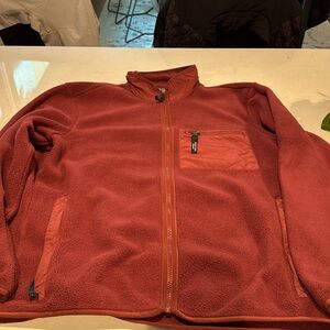 Patagonia men’s fleece